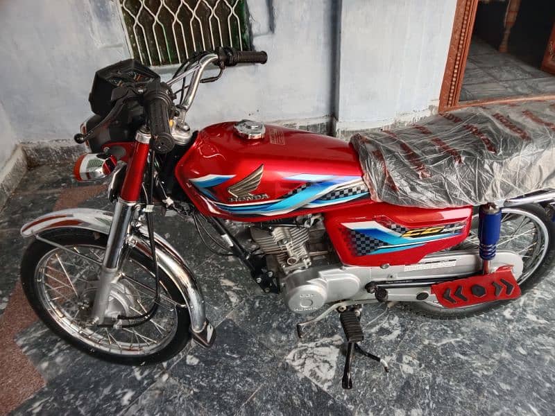 Honda 125 2024 5