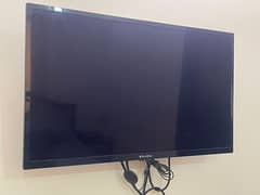 LED Smart TV