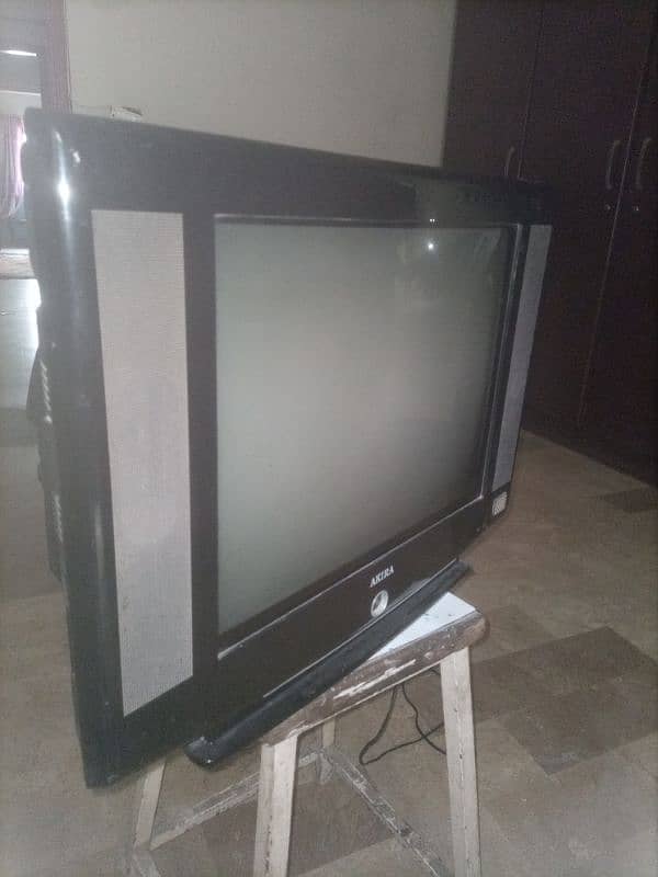 Akira tv good condition 0