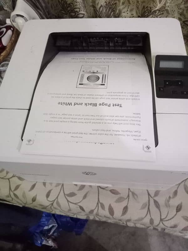 HP LASERJET M404dw PRINTER 4