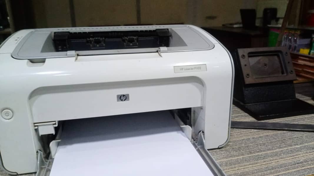 HP P1102 1