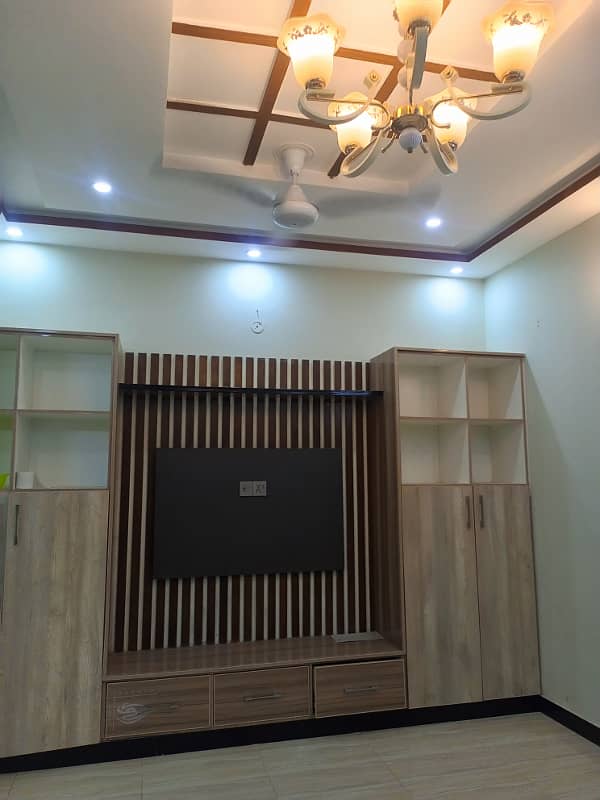 Ground portion house for rent. Location paris cityg block h13. 6