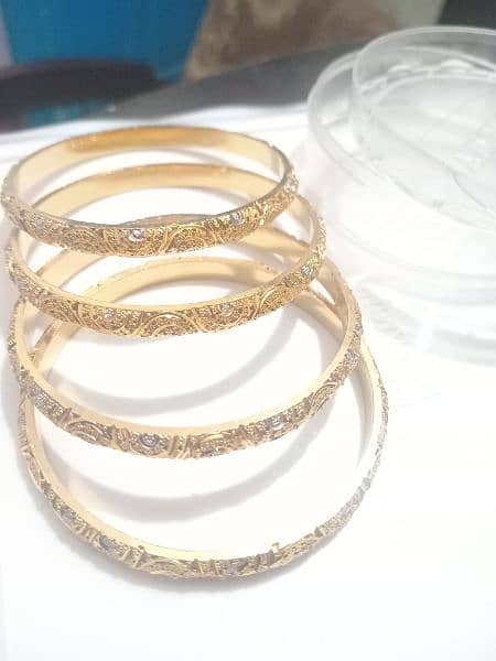 Gold plated bangles 4