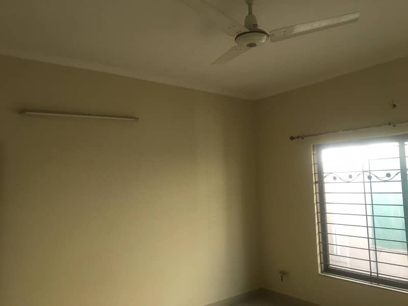 10- Marla 4 Bedroom House House Available For Rent In Askari-10, Lahore Cantt. 8