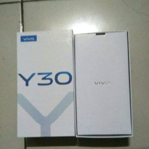 Vivo y30 4gb 128gb With Box. 8