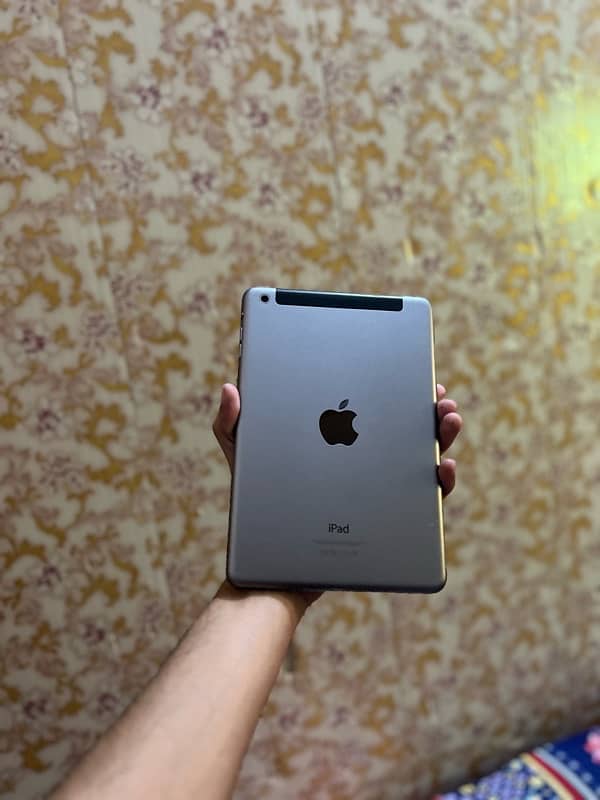 IPad mini 2 , 16 gb 0