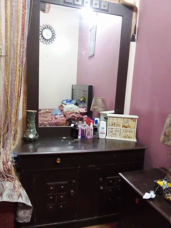 2 bedroom chairs, Dressing table with mirror, 2 bed side tables 2