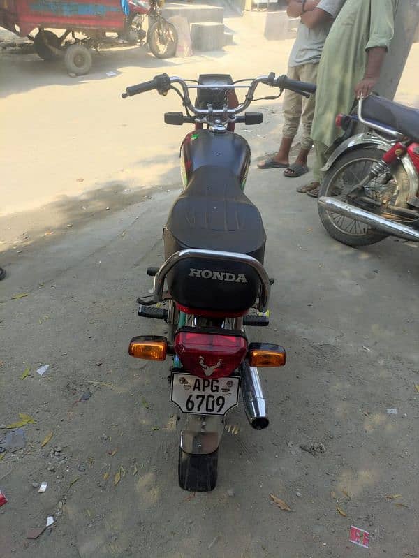 Honda cd 70 2023 lush condition jis ny lyni rabta kate 2