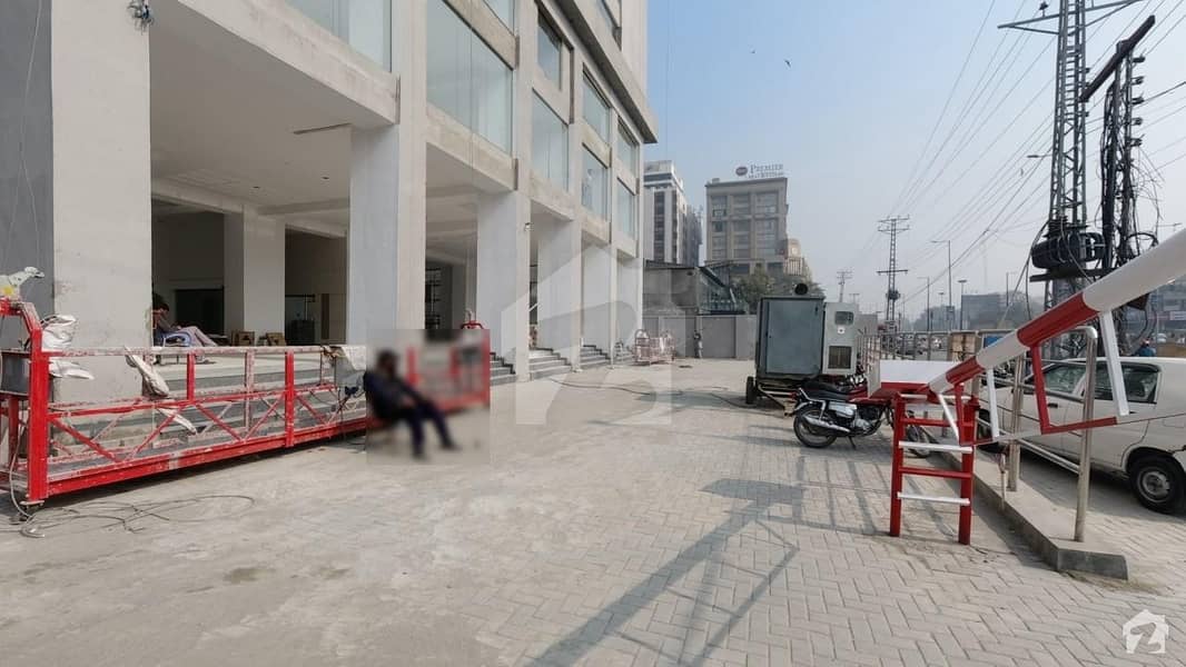 Highly-Desirable 550 Square Feet Office Available In Gulberg 16