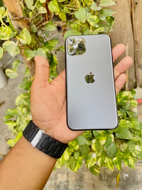 iphone 11 pro jv 1