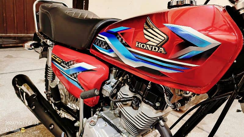 Honda 125 for sale like new condition 6