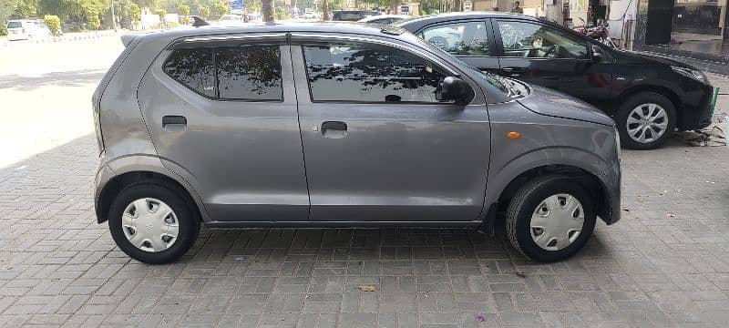 Suzuki Alto 2021/2022 3