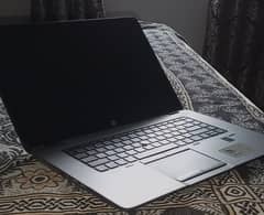 HP EliteBook i5, 8GB RAM, 640GB SSD – Great for Creative Work!