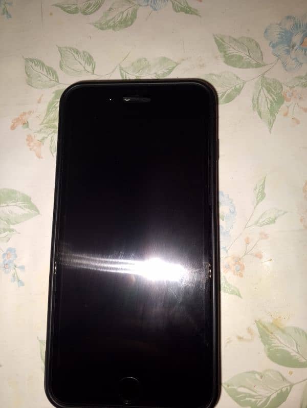 iPhone 8 Plus 64GB - Black, Excellent Condition, PTA Approved 4