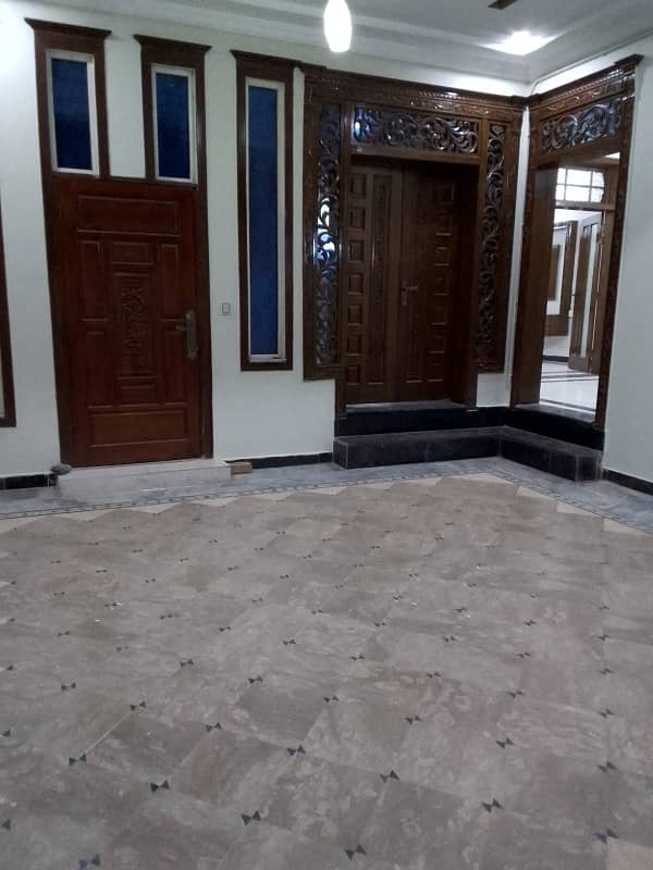 Size 30x60 House For Rent In G-13 0