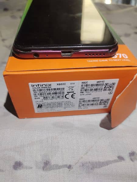 infinix hot 10 (4gb/128gb) with box only 8