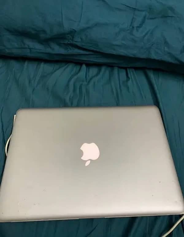 Macbook Pro 2012 Laptop for sale 0