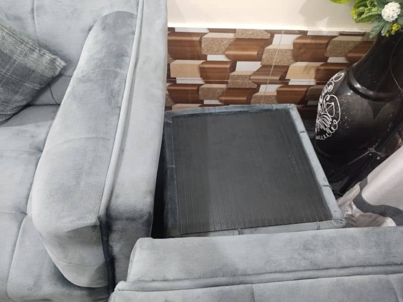 12seater sofa with 5tables for urgent sale 10