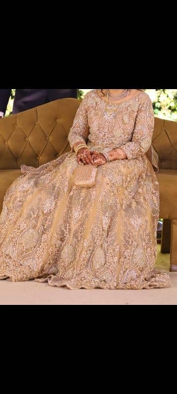 walima bridal dress / lehnga maxi 1