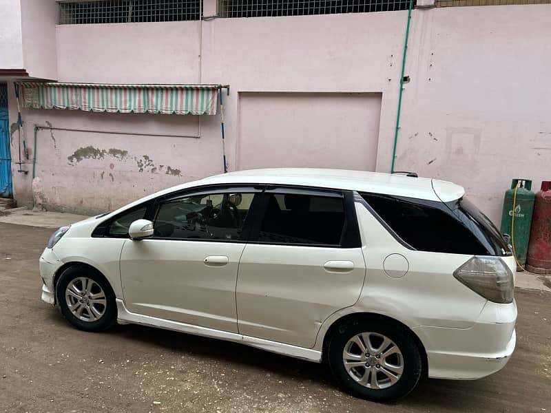 Honda Fit (03023015513) 3