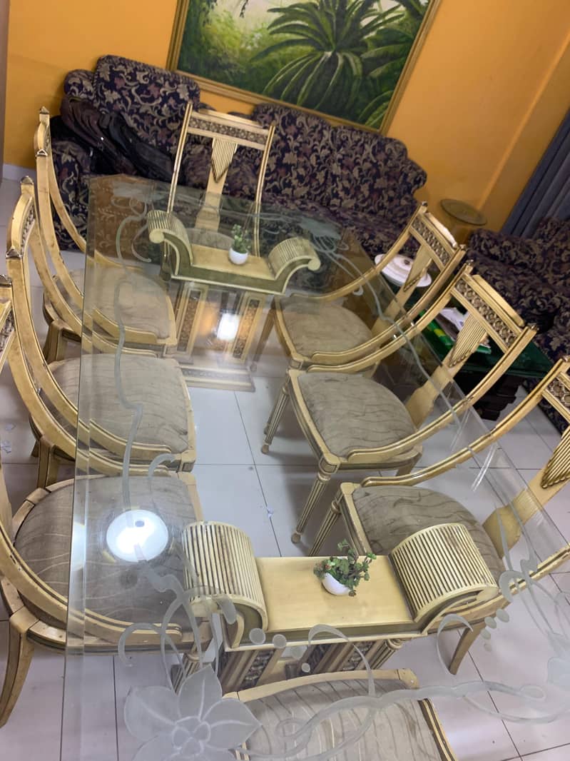 Dining table with 8 chairs 2