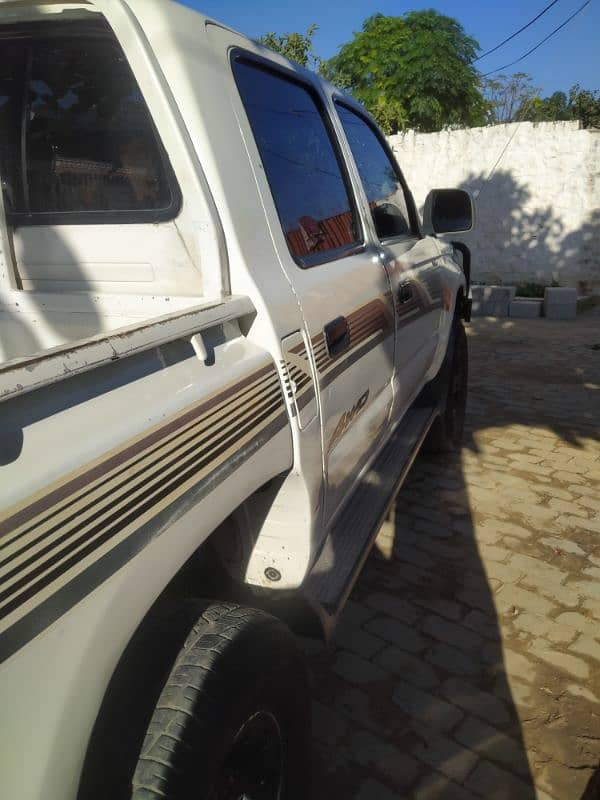 Toyota Hilux 1999 2