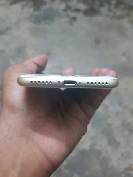 iPhone 7 128gb pta approve 3