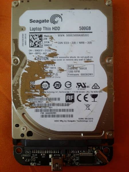 seagate internel laptop harddrive 500 GB with Externel box 0