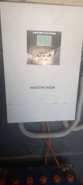 Maxpower hybride inverter 4