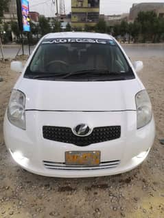 Toyota Vitz 2006