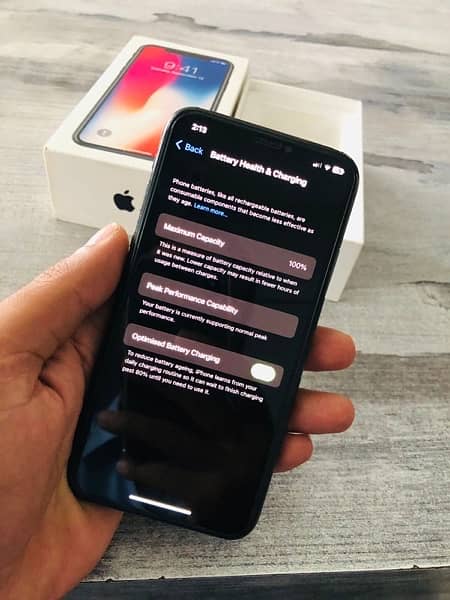 iPhone X 64 gb pta approved black colour 3