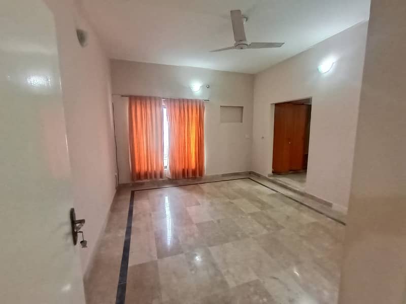 Beautiful 1 Kanal Upper Portion [Lower Lock] Available For Rent Near Lalik Jan Chowk Phase 2 DHA Phase 2 13