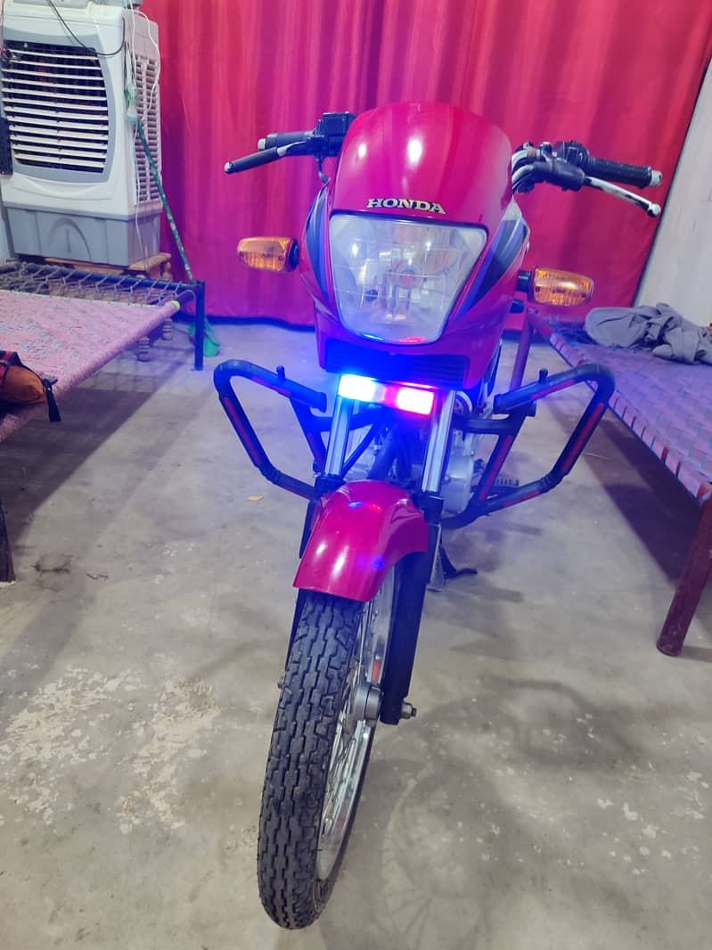 Need money. want to sale Honda 125 full fresh 2015. Mardan Register. 1