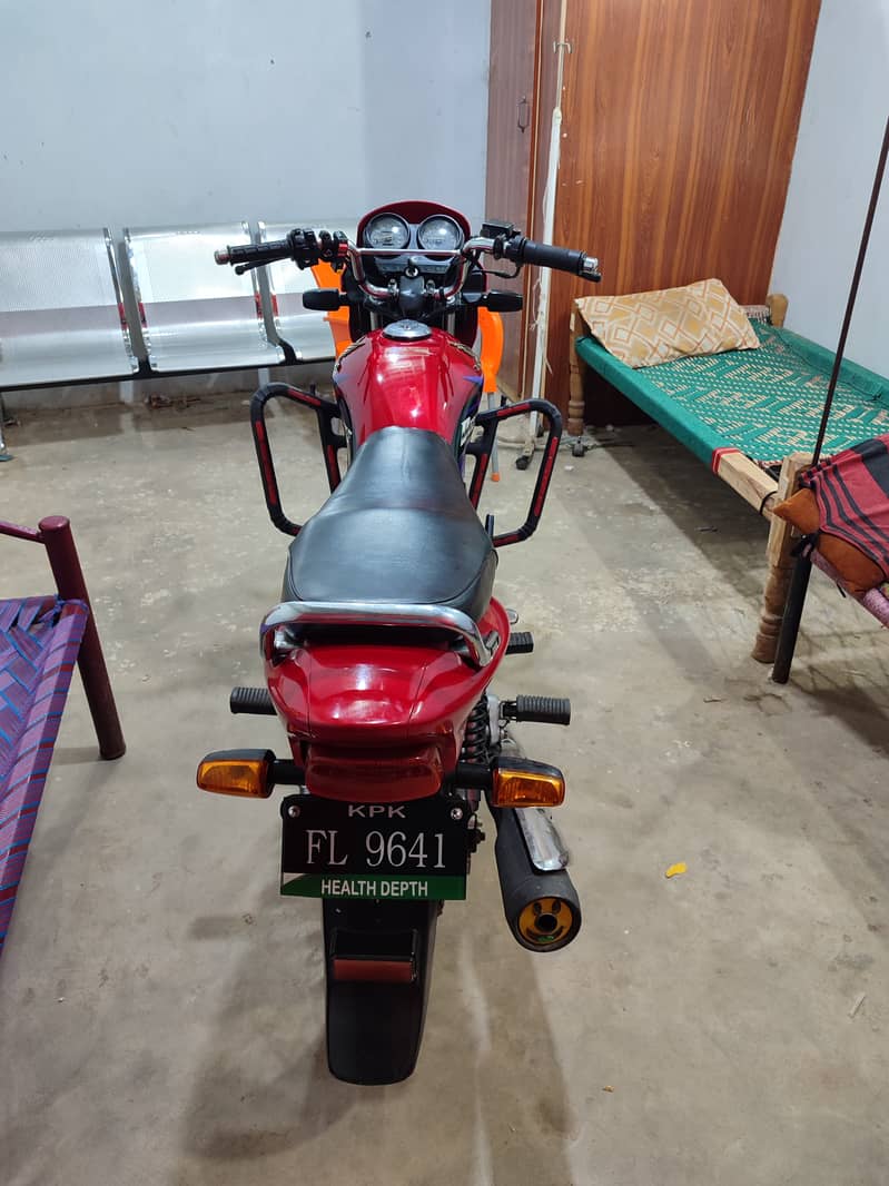 Need money. want to sale Honda 125 full fresh 2015. Mardan Register. 9