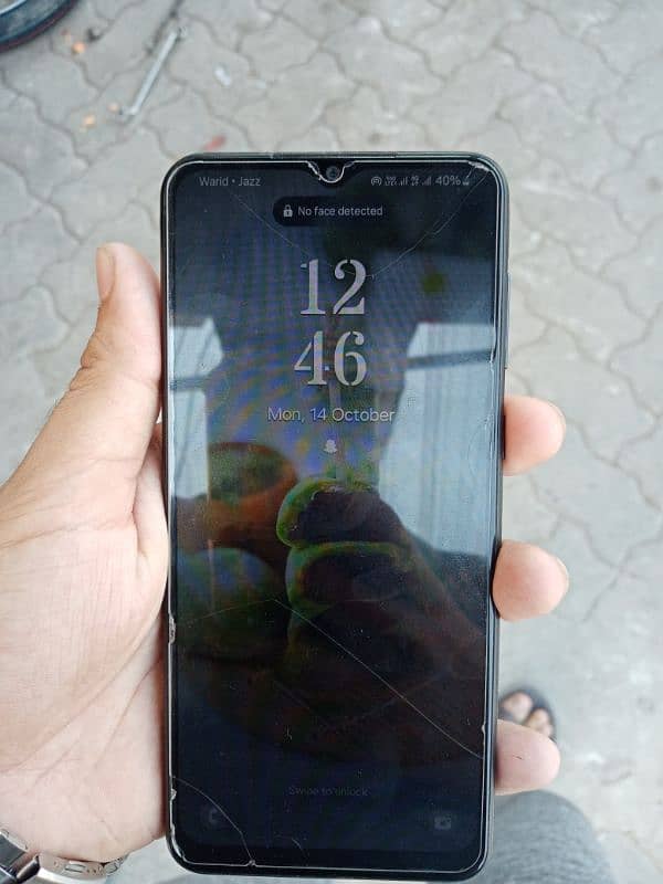 samsung A04 with Samsung warranty 2