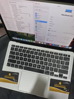 BRAND NEW CONDITION MACBOOK AIR M1 2020 8GB RAM 256GB SSD 41 CYCLE USE