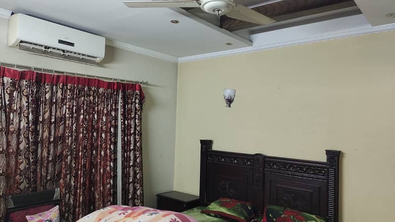 14 Marla beautiful house like a brand new house for sale at the prime location of Johar town 12