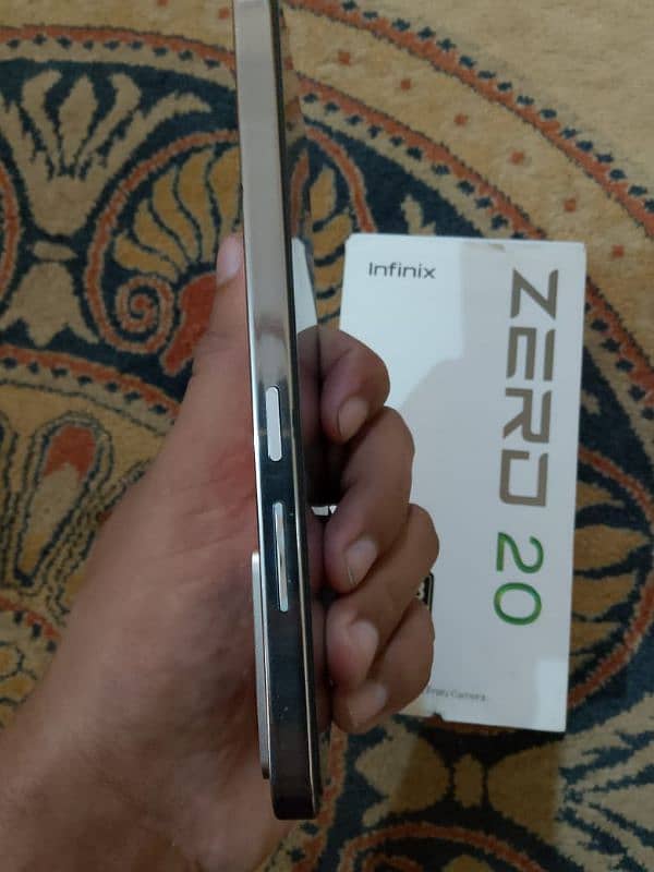 infinix zero 20 with box and  charger  full  box ha 8