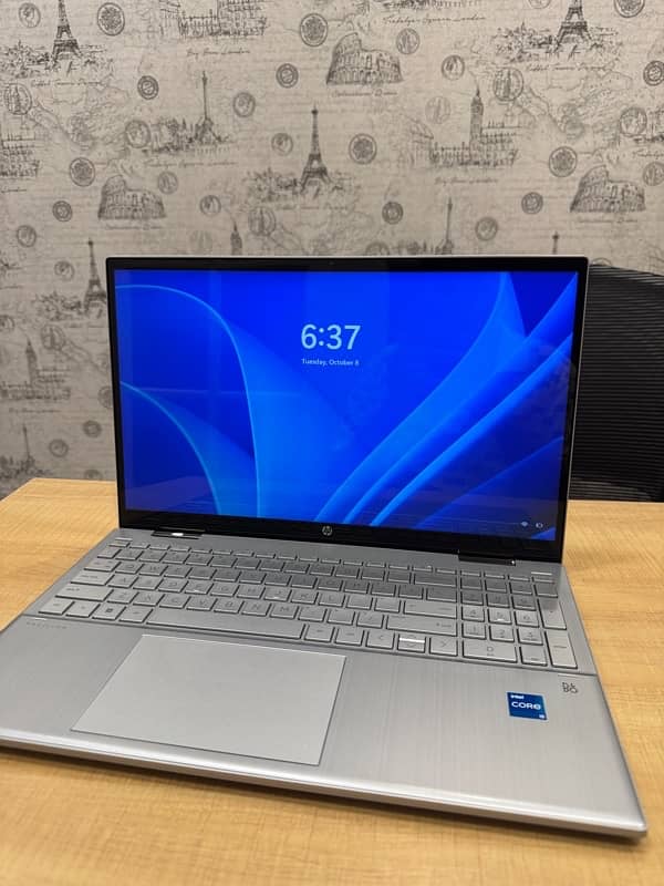 HP pavilion x360 15 i5 12th gen 256gb 5