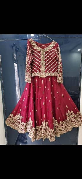 barat lehnga choli maroon clr ,medium size 4