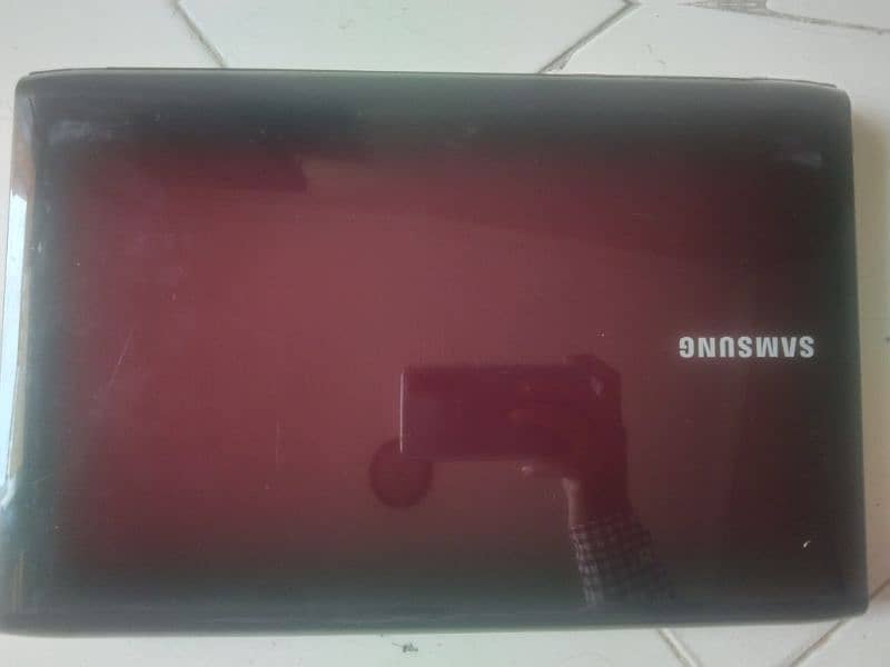 Samsung R580 For Sale 0