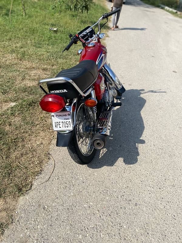 honda 125 2022 8