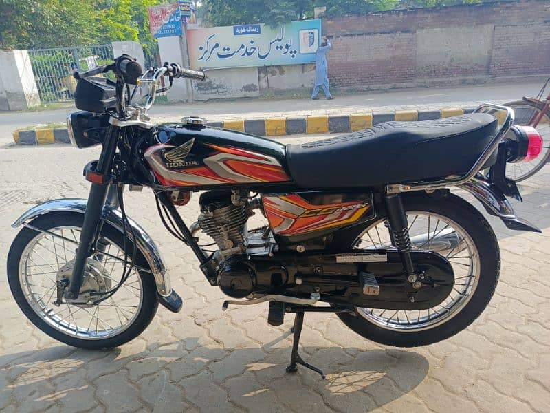 Honda 125 2003 model 6