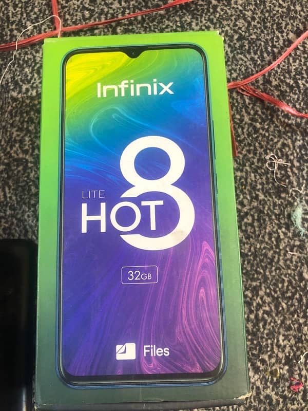 infinix hot 8 lite with box 10/8 2