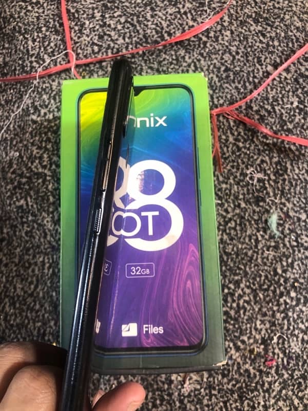 infinix hot 8 lite with box 10/8 3