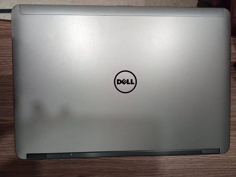 Dell latitude E6440 core i5 4 generation 0