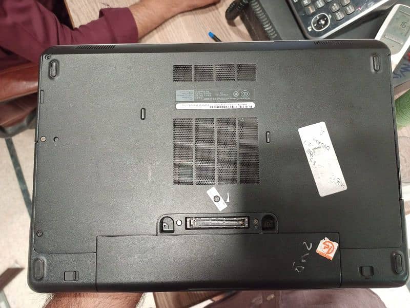 Dell latitude E6440 core i5 4 generation 4