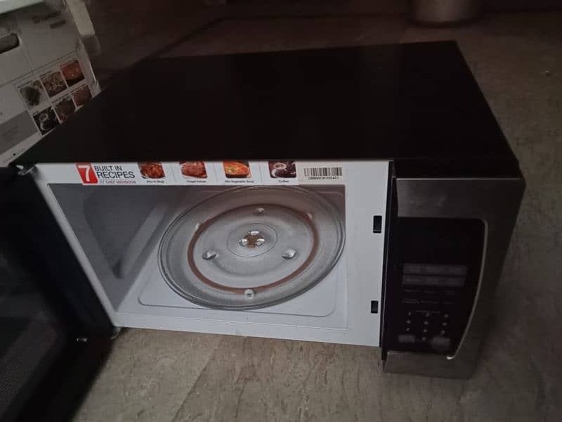 dawlance microwave model Dw136g 4