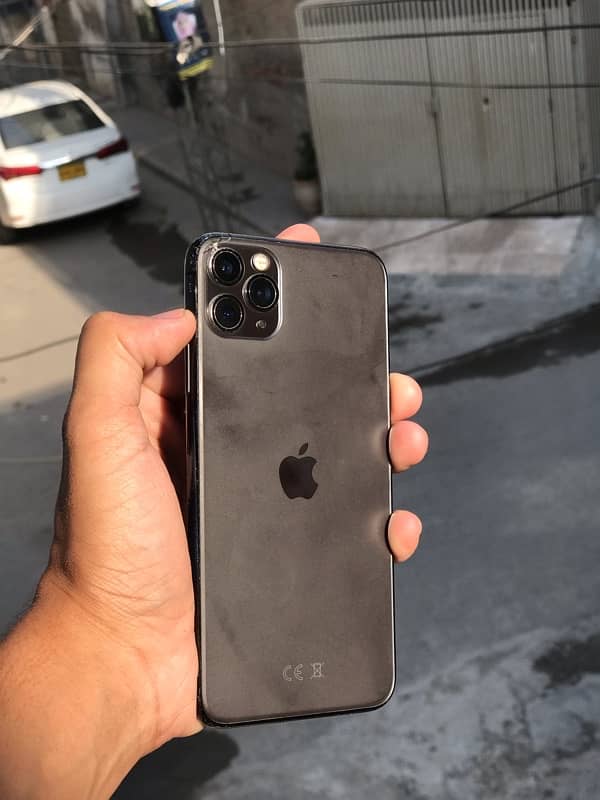 IPhone 11 Pro Max 2