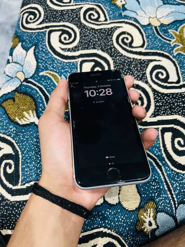 i phone se 2020 64 gb (jv) 4